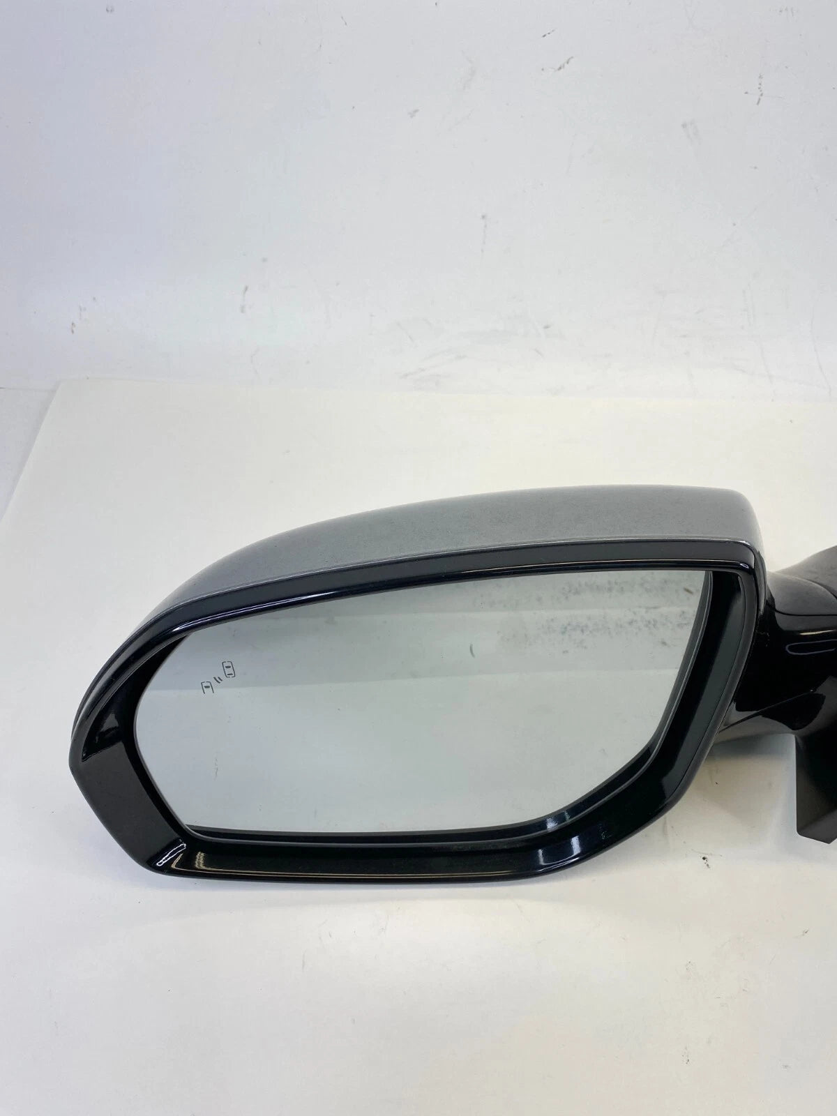 2013-2016 HYUNDAI SANTA FE LEFT SIDE VIEW DOOR MIRROR W/ TURN SIGNAL 87610-B8040