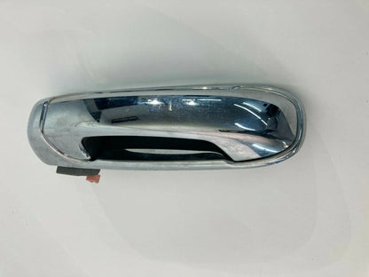 2002-2007 JEEP LIBERTY REAR LEFT DRIVER SIDE OUTSIDE DOOR HANDLE 55360335 OEM