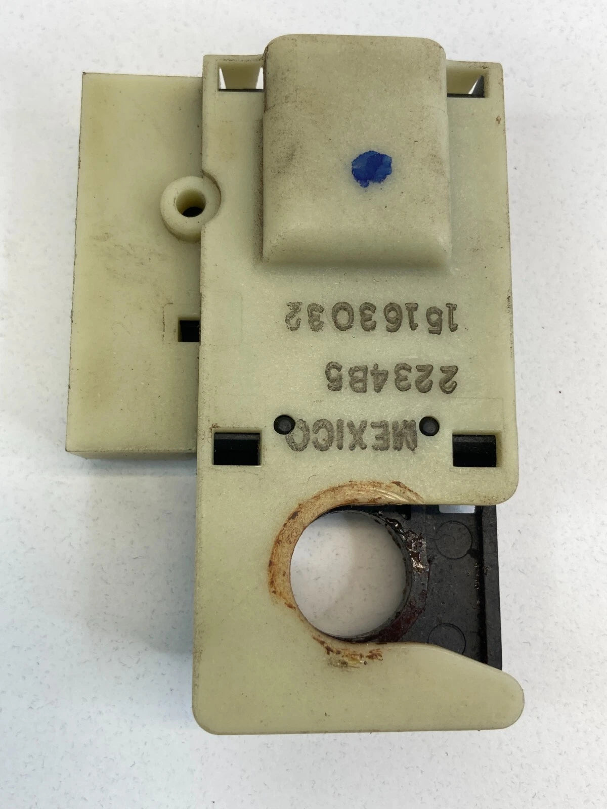 2002-2009 GMC Envoy Brake Light Stoplamp Control Sensor Switch 15163032 OEM