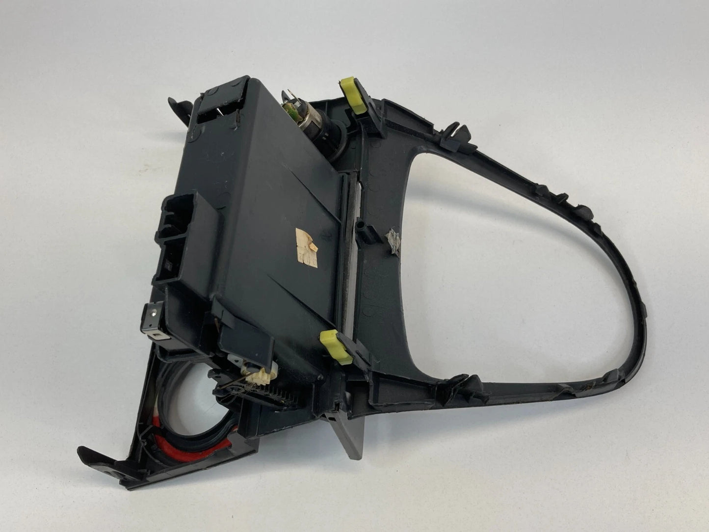 03-08 TOYOTA MATRIX SHIFTER CLIMATE CONTROL TRIM BEZEL W STORAGE & POWER OUTLET