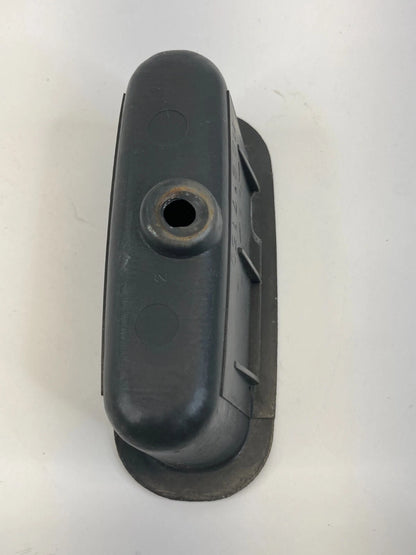 1997-2004 MITSUBISHI MONTERO SPORT REAR RIGHT DOOR PULL HANDLE POCKET MR817150