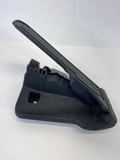 2013-2019 CADILLAC ATS BASE 2.0L ACCELERATOR GAS PEDAL W/ SENSOR 22912362 OEM