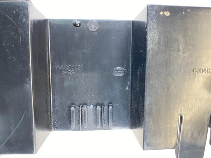 03-05 LAND ROVER RANGE ROVER 4.4L ENGINE CONTROL MODULE HOLDER BRACKET YWU000031