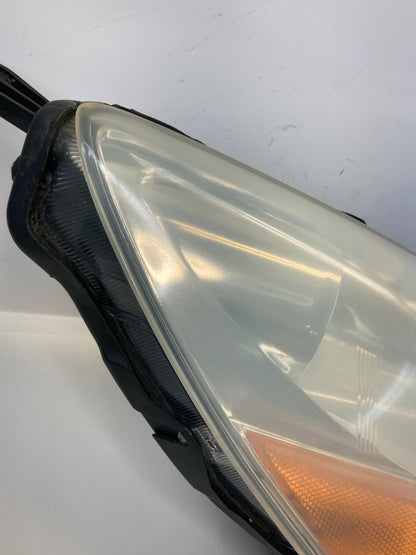 2010 Subaru Outback Front Right Passenger Side Headlight Head Lamp Halogen OEM