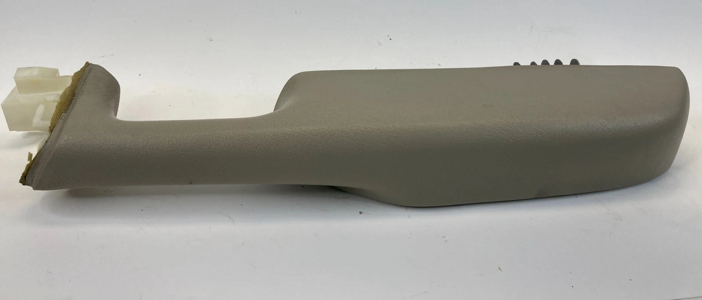 2002 2003 CHEVROLET TAHOE FRONT RIGHT SIDE DOOR ARMREST ARM REST PAD 15703702