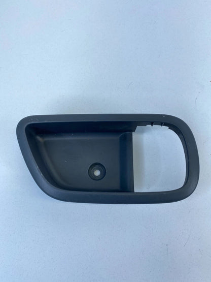 2009 2010 2011 KIA RIO5 REAR LEFT INNER DOOR HANDLE BEZEL 82611-1G010 OEM