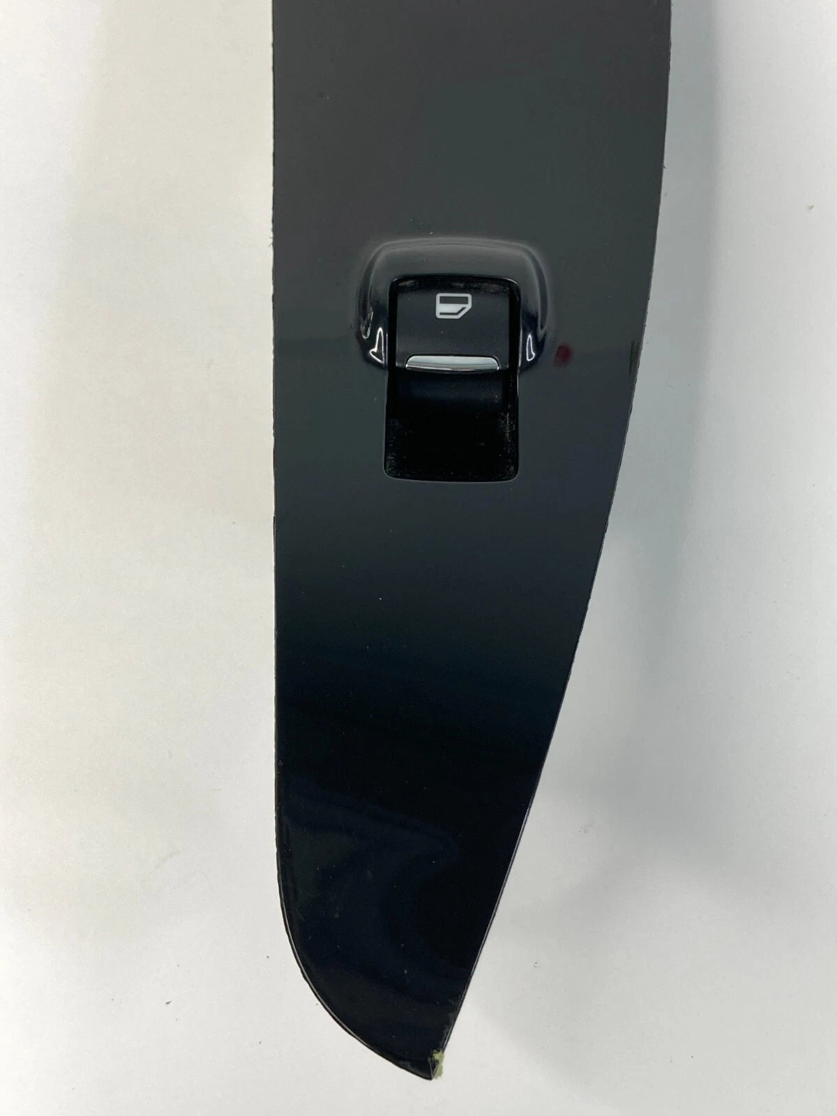 2013-2016 FORD FUSION REAR LEFT DOOR WINDOW SWITCH TRIM PLATE OEM DS73-14A568