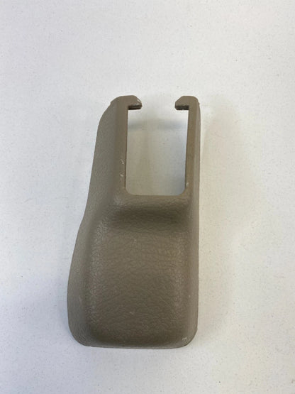 2000-2004 SUBARU OUTBACK FRONT LEFT SEAT TRACK RAIL END CAP COVER 64280AA061 OEM