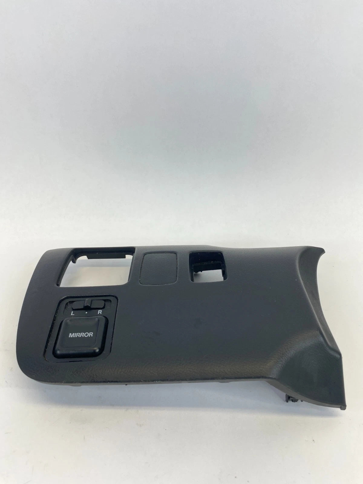 1999-2004 HONDA ODYSSEY SIDE VIEW POWER DOOR MIRROR CONTROL SWITCH W/DASH BEZEL