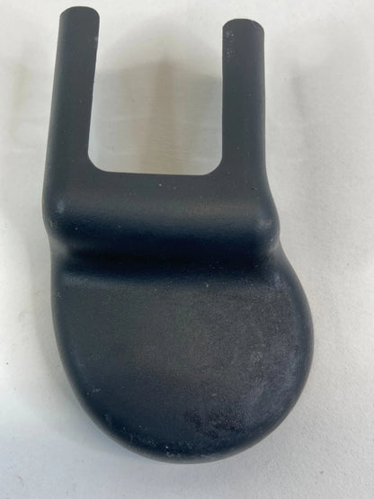 2011-2016 HYUNDAI ELANTRA FRONT LEFT SIDE RH INNER TRACK END COVER TRIM CAP