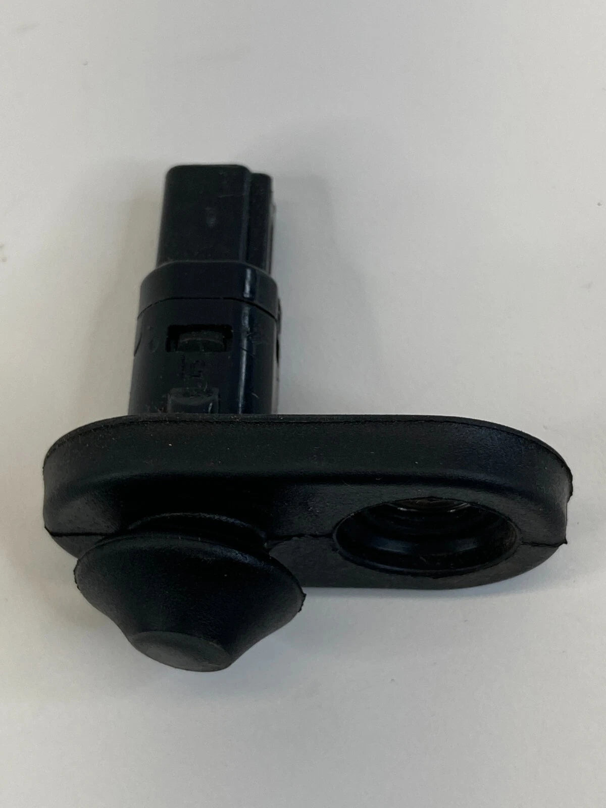 1999-2008 TOYOTA SOLARA FRONT RIGHT DOOR COURTESY LIGHT AJAR JAMB SENSOR SWITCH