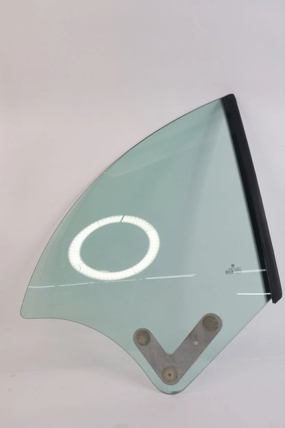 2003-2010 VW NEW BEETLE CONVERTIBLE RR RIGHT BACK DOOR QUARTER WINDOW GLASS OEM