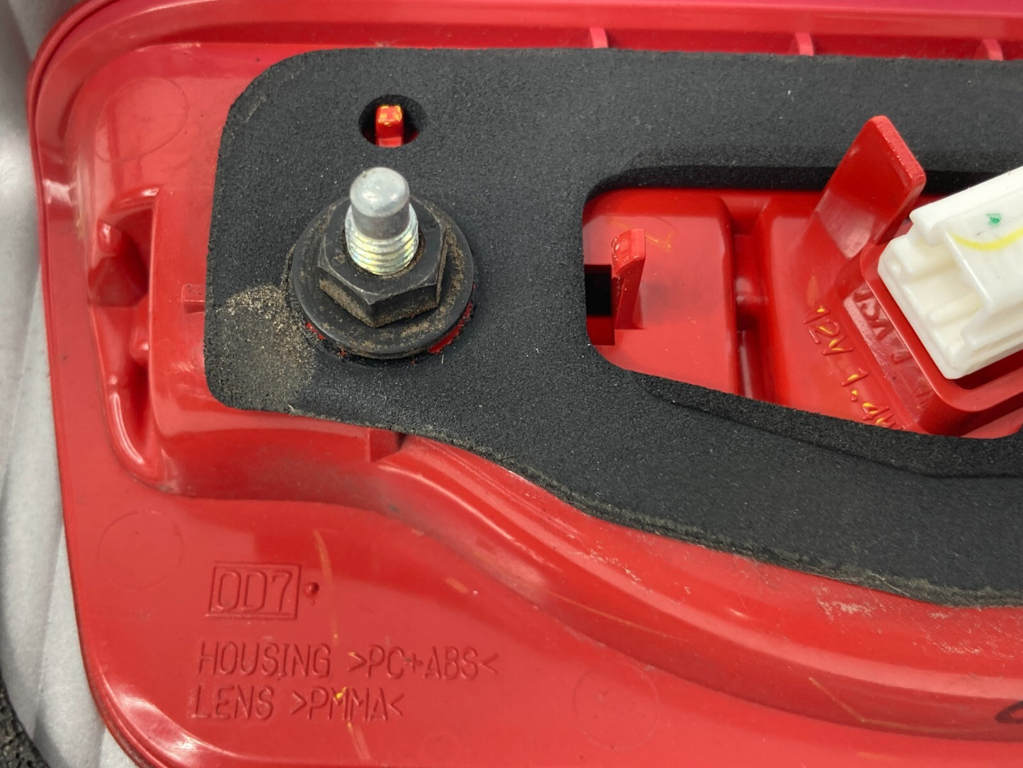 2013-2017 Nissan Juke Nismo Rear Third 3RD High Mount Stop Lamp Brake Light OEM