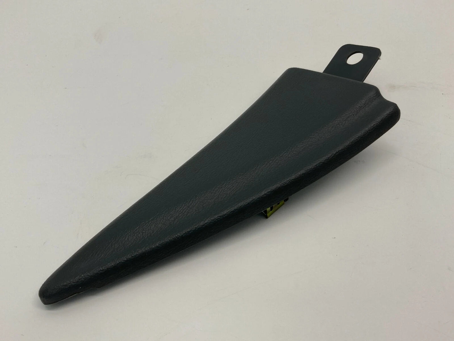 2000-2005 CHEVROLET IMPALA REAR LEFT SIDE INNER COVER TRIM MOLDING PANEL OEM