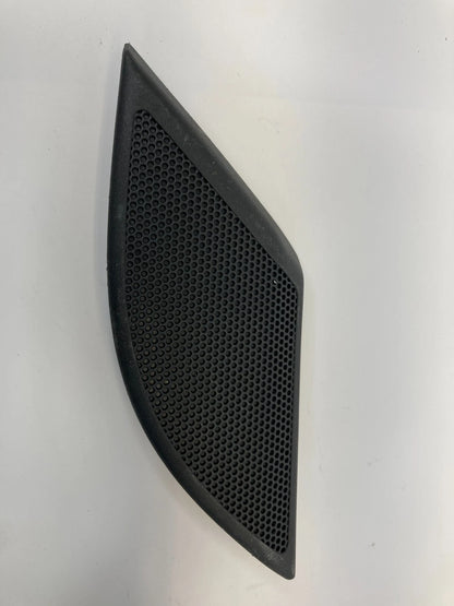 12-15 CHEVROLET CAPTIVA SPORT REAR RIGHT DOOR AUDIO TWEETER COVER TRIM 96627976