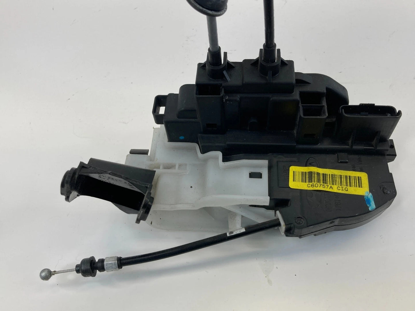 2007-2009 HYUNDAI SANTA FE REAR RIGHT SIDE BACK DOOR LOCK LATCH ACTUATOR C60757A