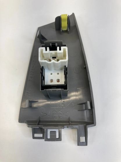 03-08 TOYOTA COROLLA REAR RIGHT DOOR WINDOW SWITCH W/BEZEL 7427102050A OEM