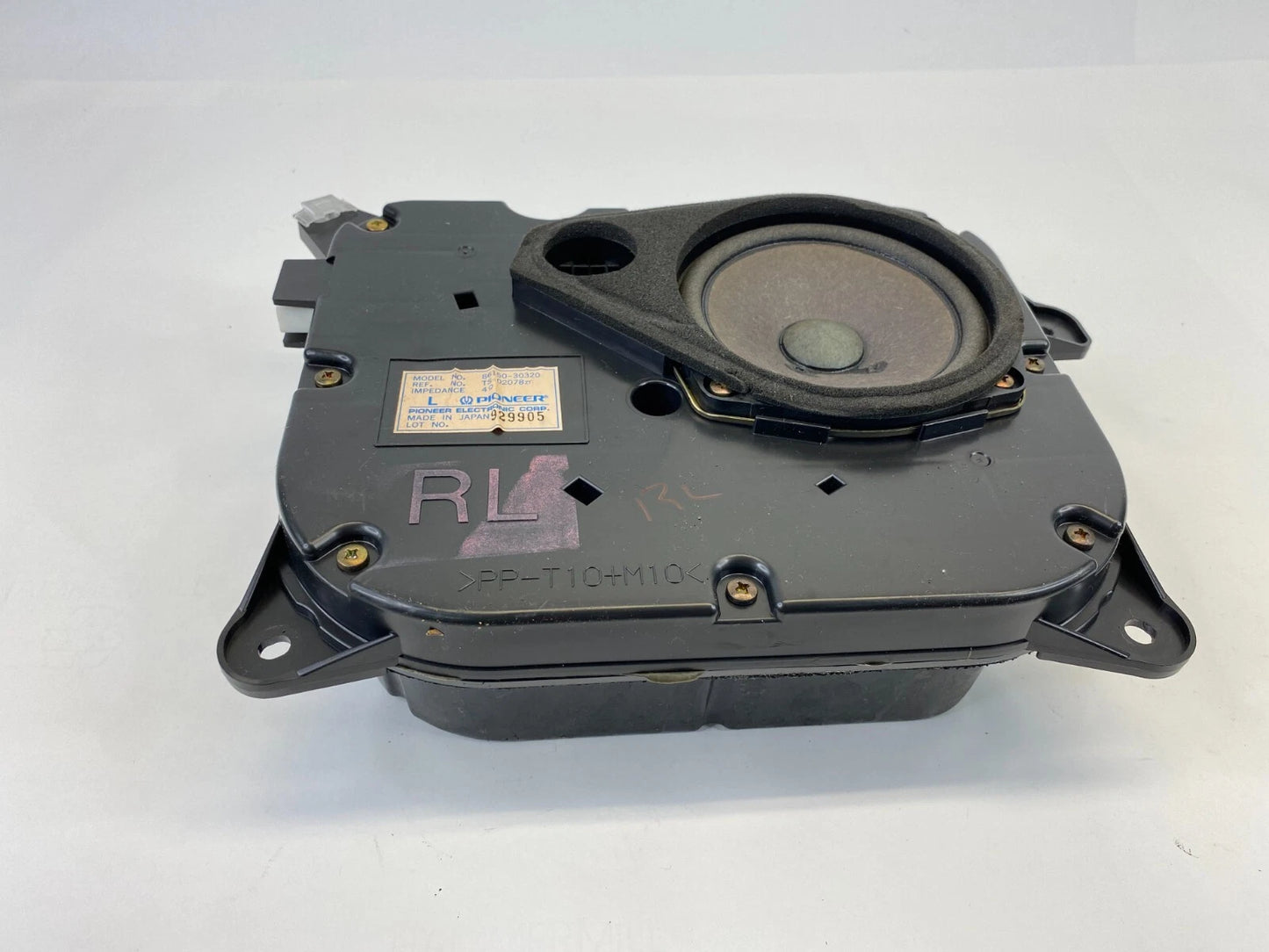1998-2004 LEXUS GS300 REAR LEFT LH SIDE DOOR SPEAKER UNIT 86150-30320 OEM