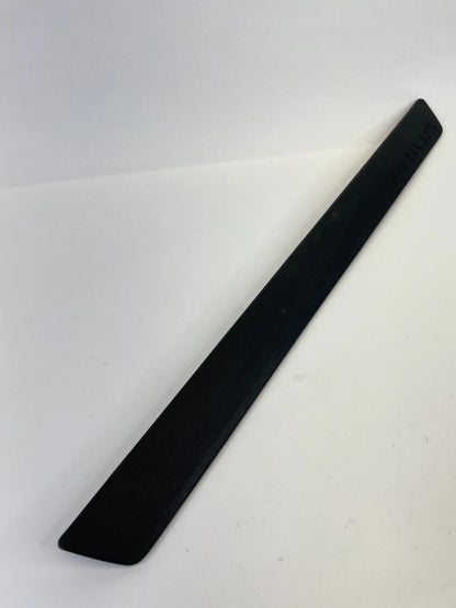 10-15 TOYOTA PRIUS FRONT RIGHT SIDE DOOR SCUFF PLATE STEP TRIM PANEL 67911-47030