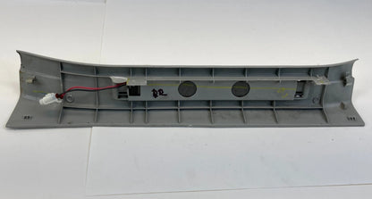 2007-2009 LEXUS RX350 REAR RIGHT DOOR SCUFF PLATE SILL STEP TRIM 67930-0E010 OEM