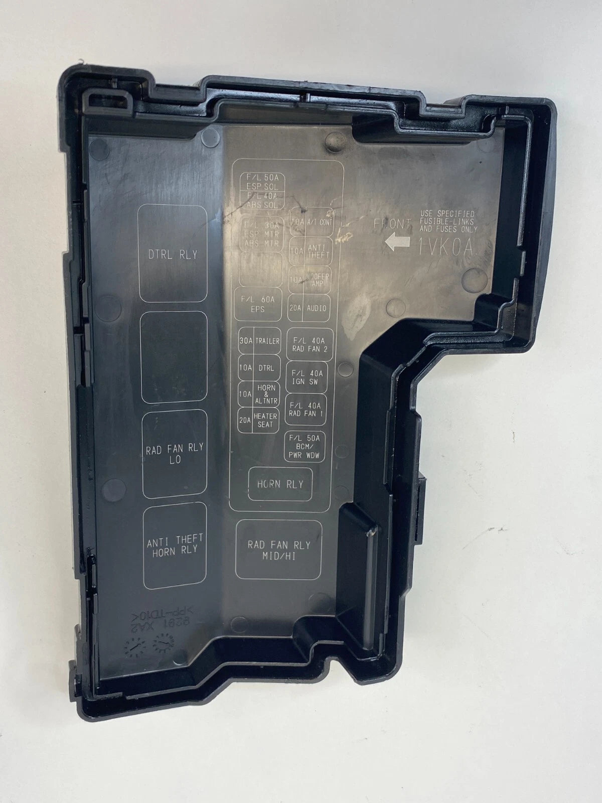 2011 11 NISSAN ROGUE UPPER FUSE BOX RELAY BOX COVER TRIM CAP LID OEM