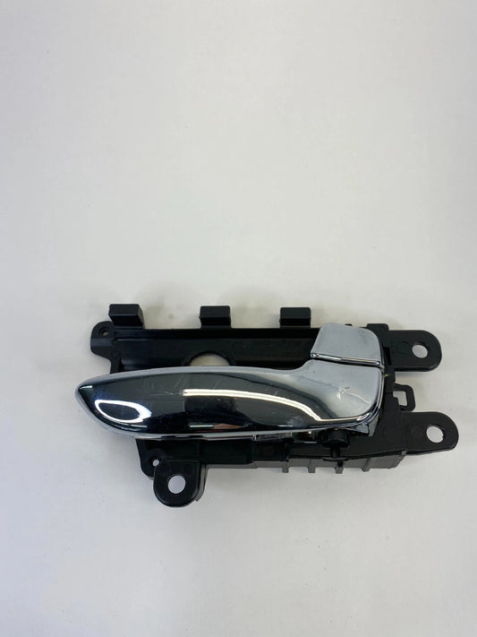14-18 KIA FORTE FORTE5 SEDAN FRONT RIGHT INTERIOR DOOR HANDLE 82623-A7000 OEM
