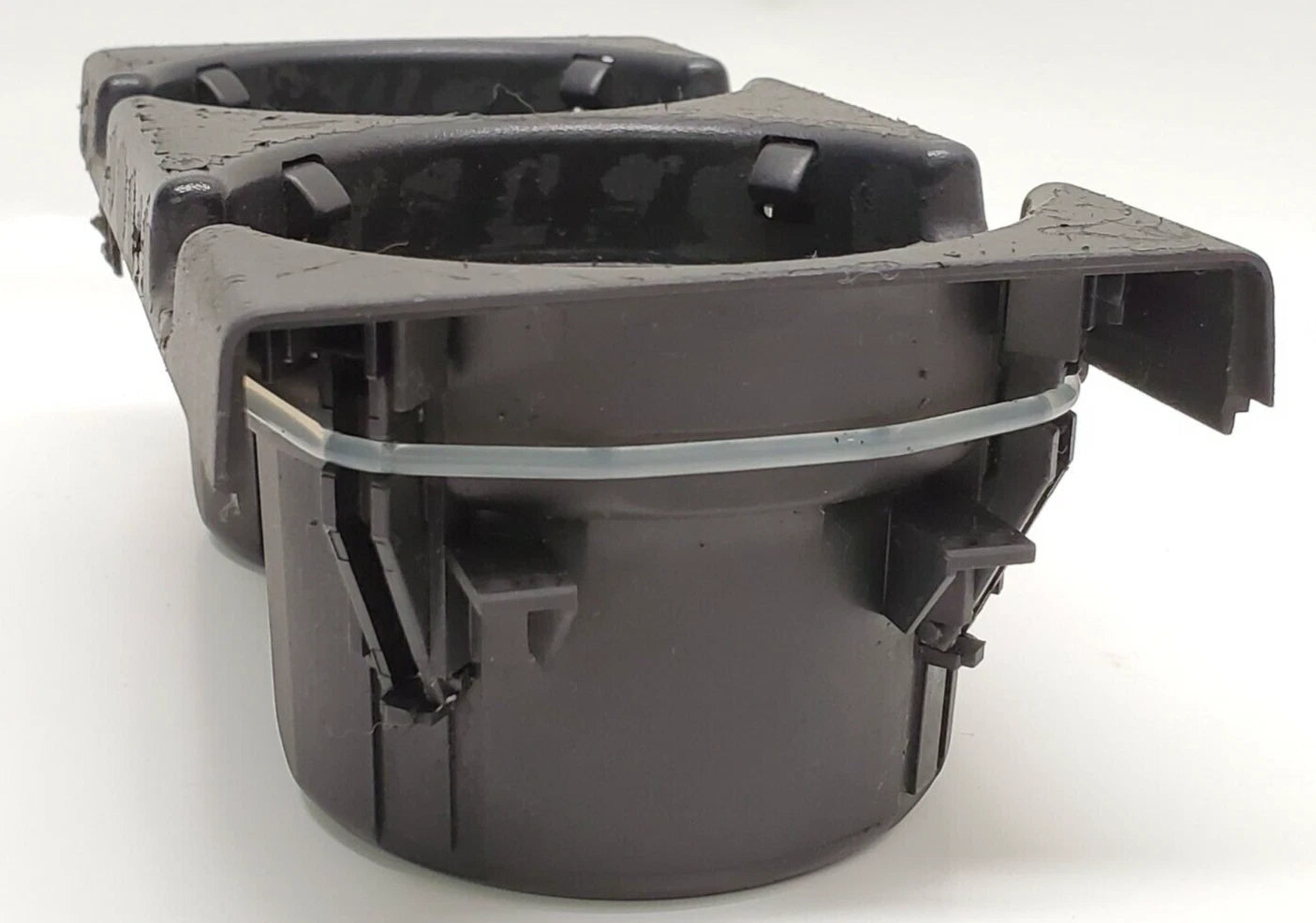 01-05 BMW 325I 325XI 330I 01-06 325CI 330CI CENTER CONSOLE CUP HOLDER CUPHOLDER