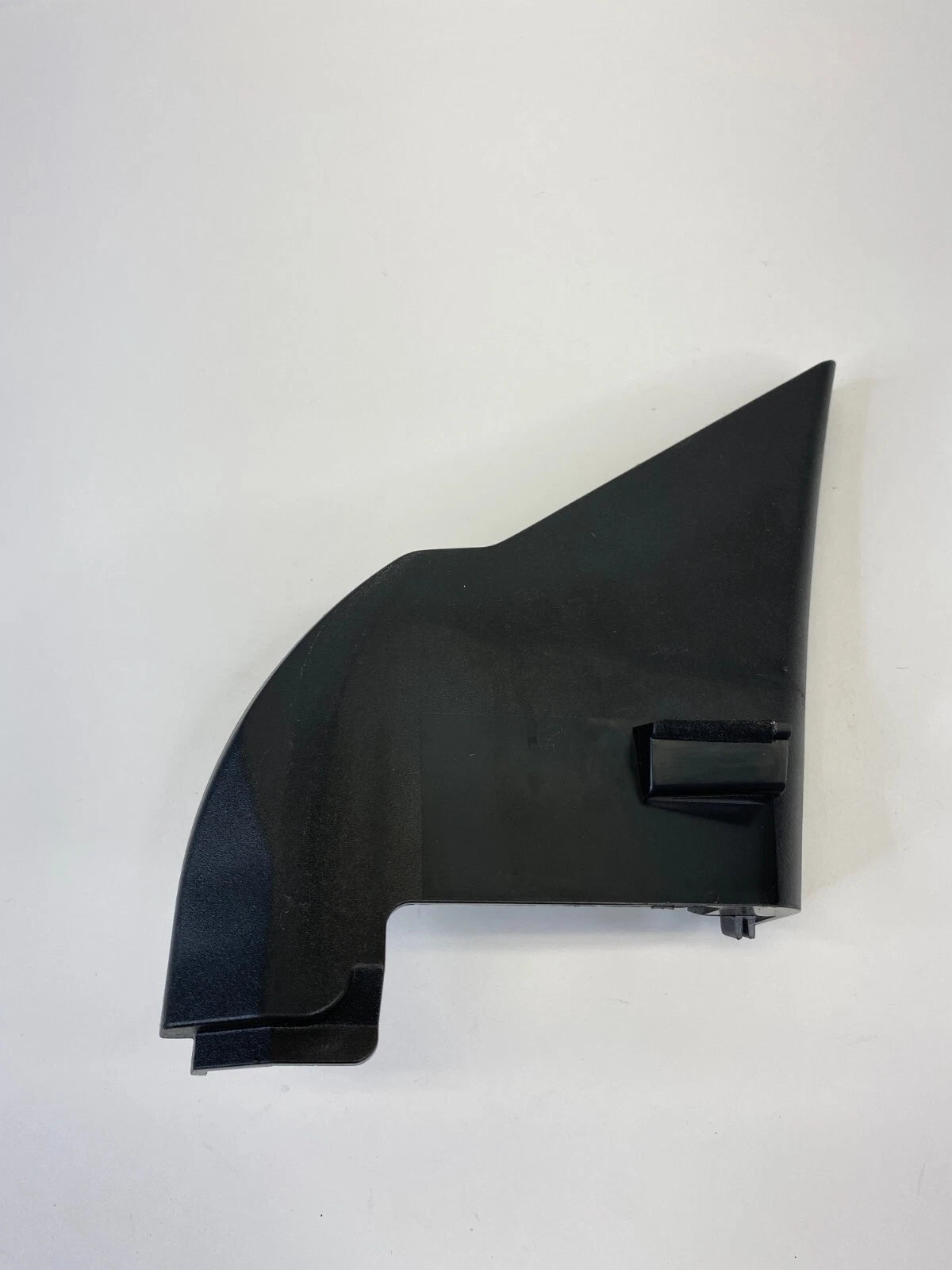 08-13 NISSAN ROGUE FR RH PASSENGER SIDE DOOR MIRROR CORNER TRIM OEM 80292-JM00A