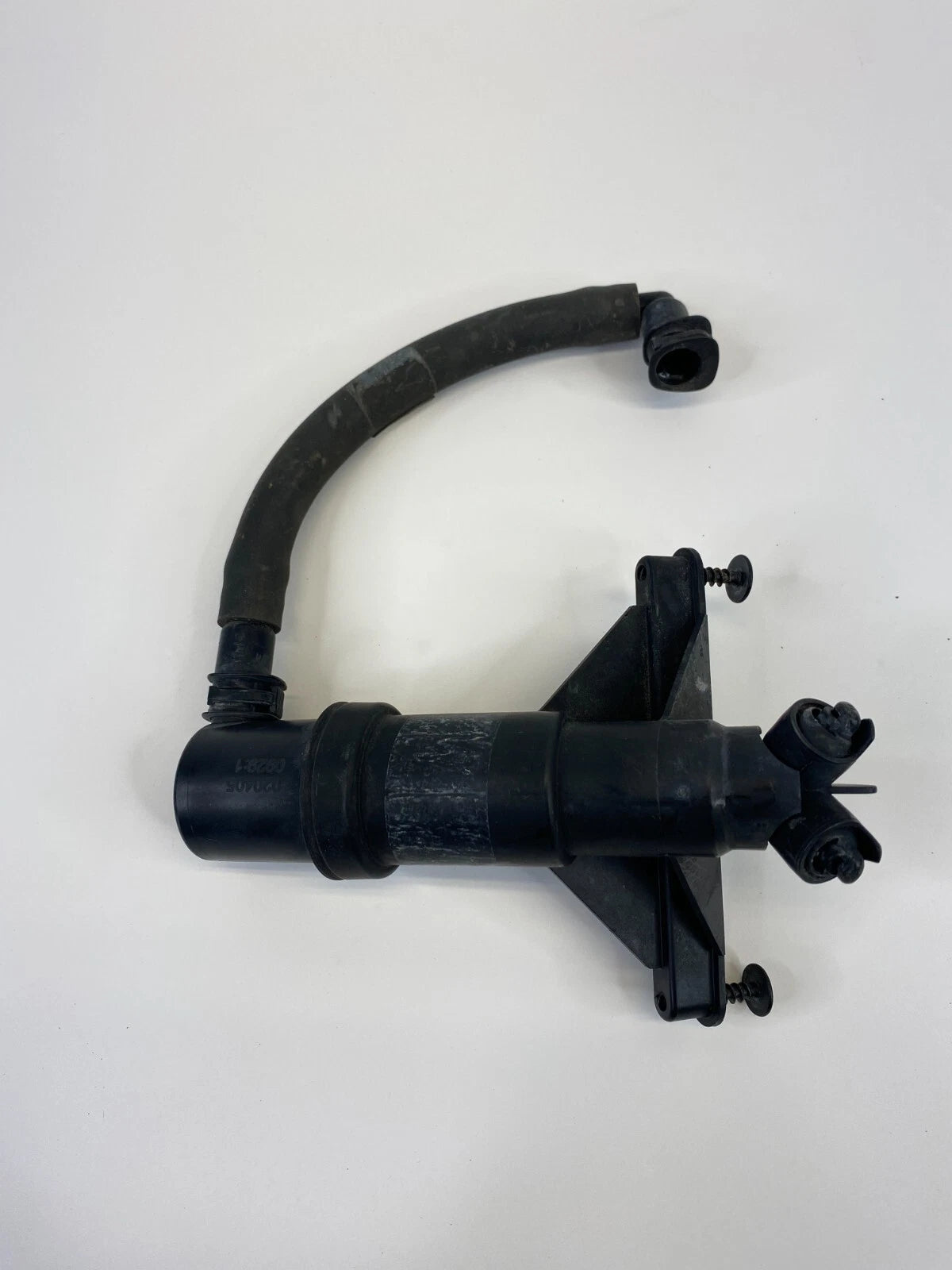 04-07 BMW 530I 525I 06-10 BMW 550I RIGHT HEADLIGHT HEADLAMP WASHER NOZZLE OEM