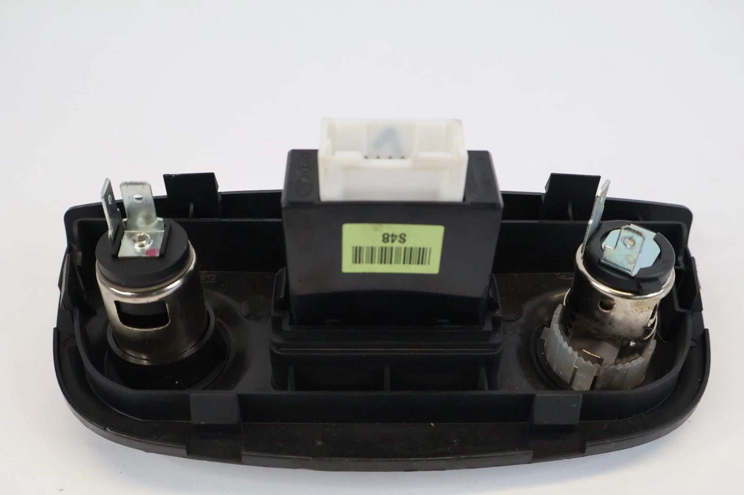 2006-2011 HYUNDAI ACCENT JACK AUX IPOD USB PORT CONNECTOR BEZEL OEM