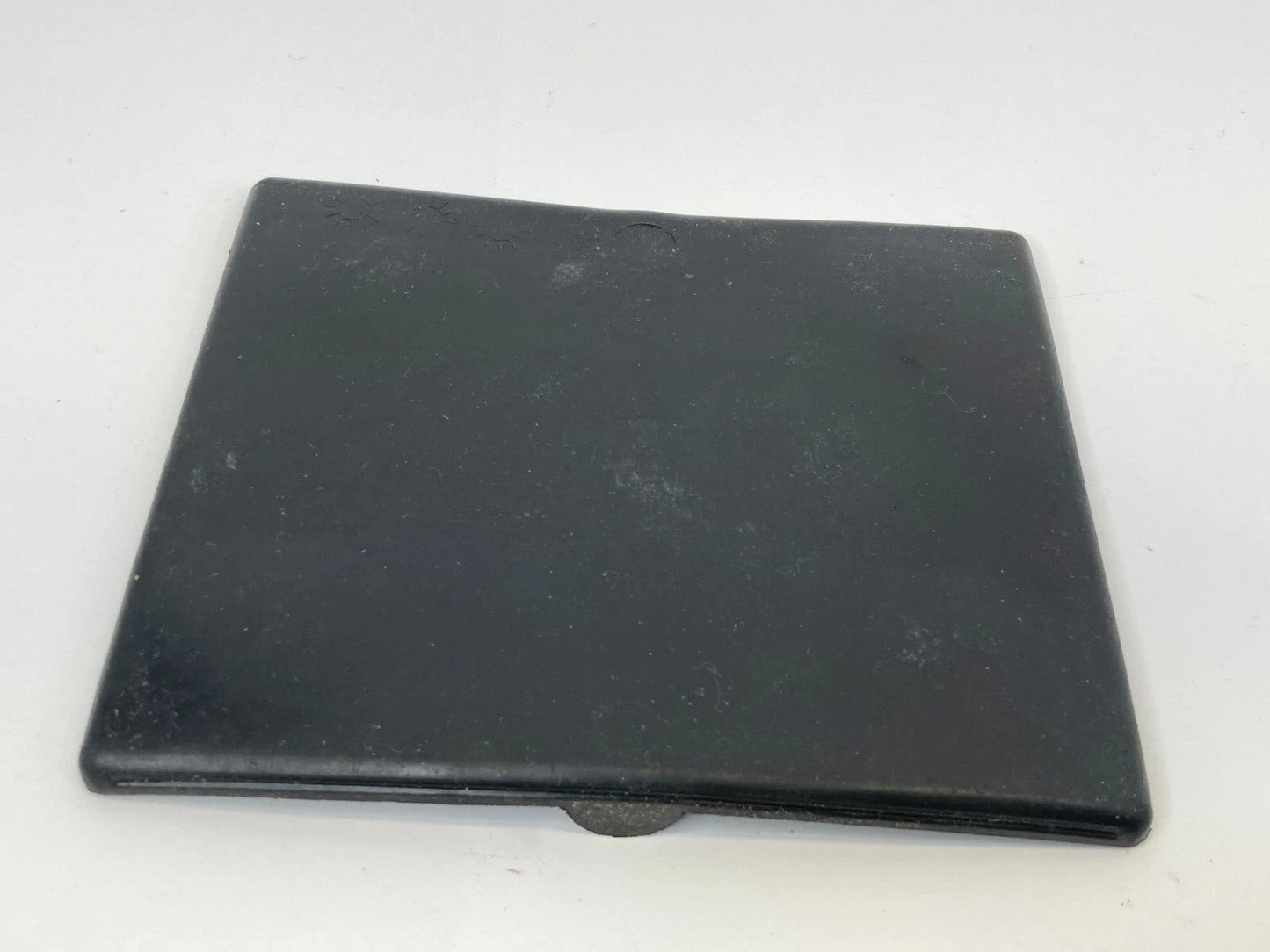 2003 2004 2005 2006 CHEVROLET AVALANCHE 1500 CENTER CONSOLE RUBBER MAT INSERT