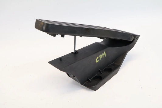 10-16 MERCEDES E350 E250 THROTTLE ACCELERATOR GAS PEDAL ASSEMBLY A2043000004