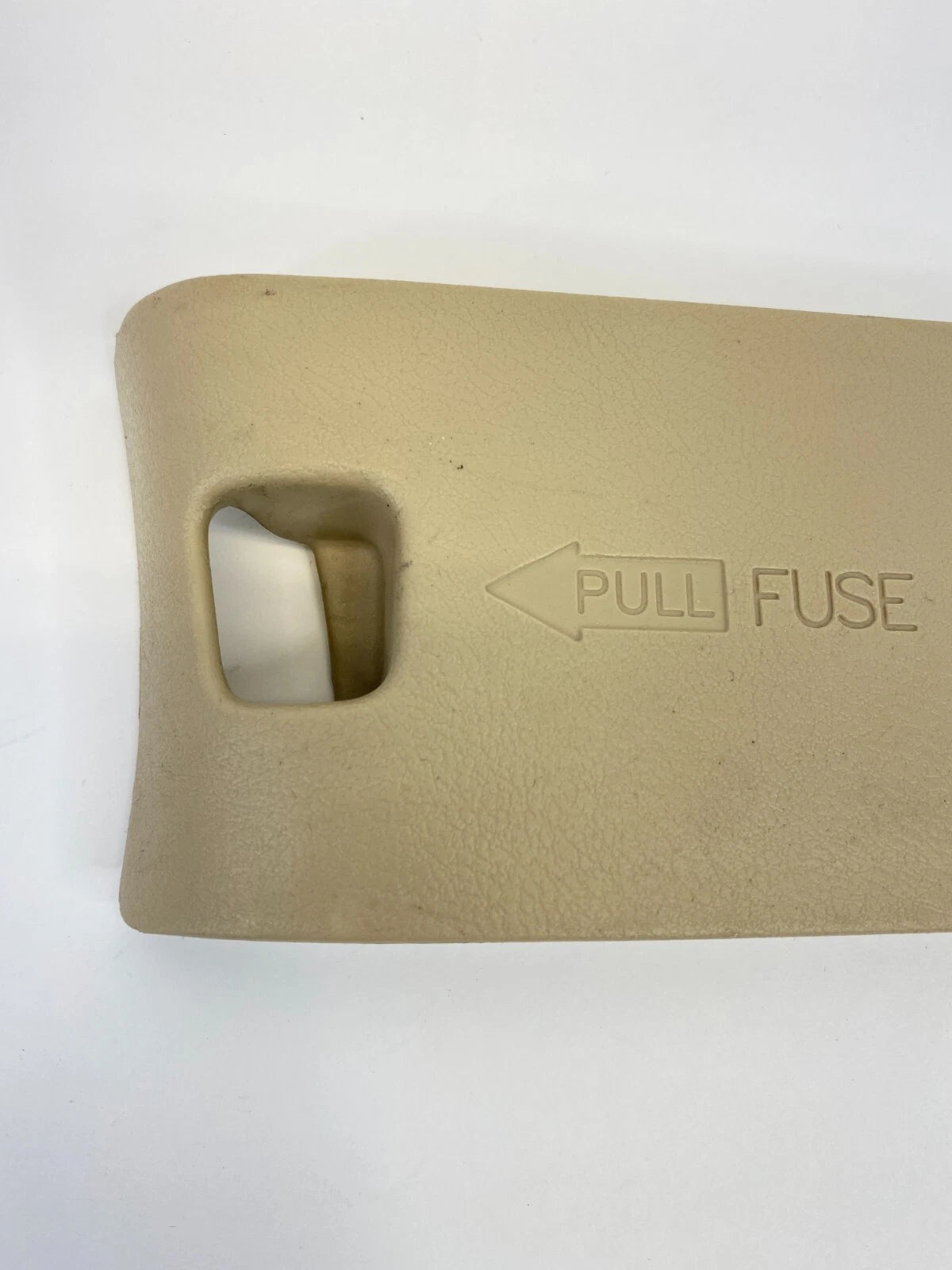 04-08 ACURA TL INTERIOR CABIN FUSE BOX COVER LID BEZEL TRIM 83162SDAA000 OEM