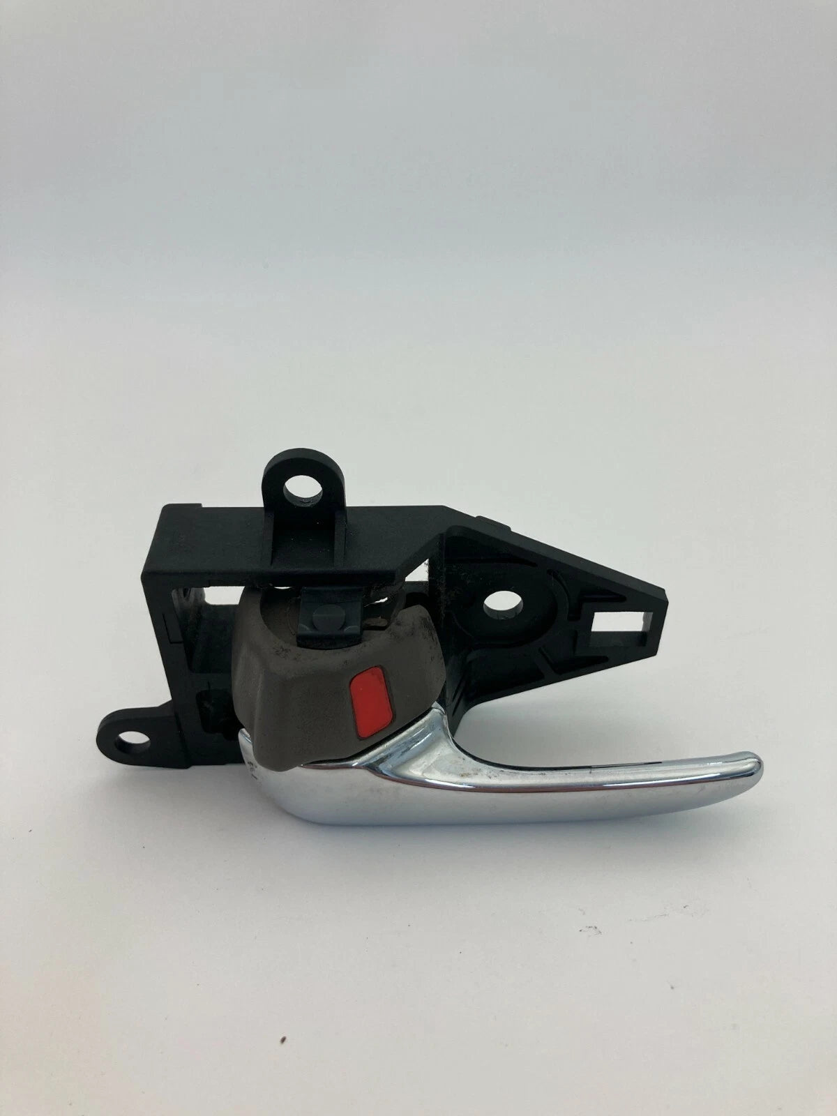 1998-2005 LEXUS GS300 1998-2000 GS400 REAR LEFT DRIVER SIDE INNER DOOR HANDLE