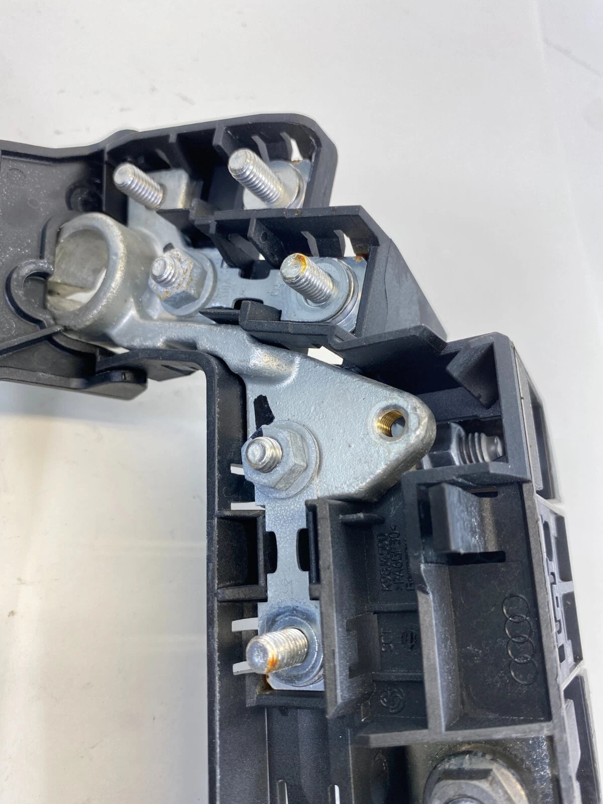 09-16 AUDI A4 QUATTRO 2.0L 16V POSITIVE BATTERY TERMINAL CONNECTOR 8J0-915-459