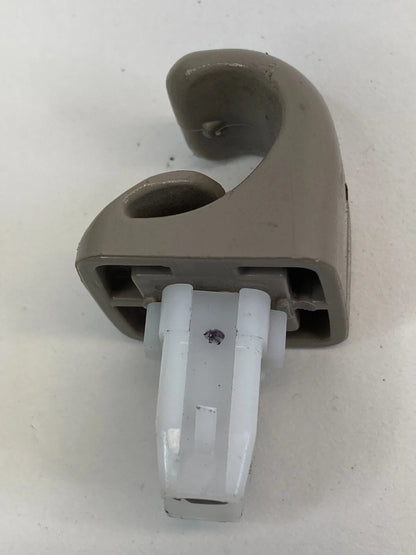 2003-2008 TOYOTA COROLLA FRONT SUNVISOR SUN VISOR SHADE CLIP HOLDER OEM