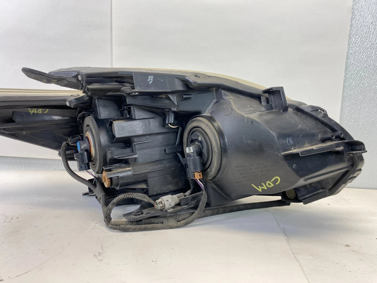 2010-2011 TOYOTA PRIUS HALOGEN HEADLIGHT HEADLAMP HOUSING FRONT LEFT 81130-47211