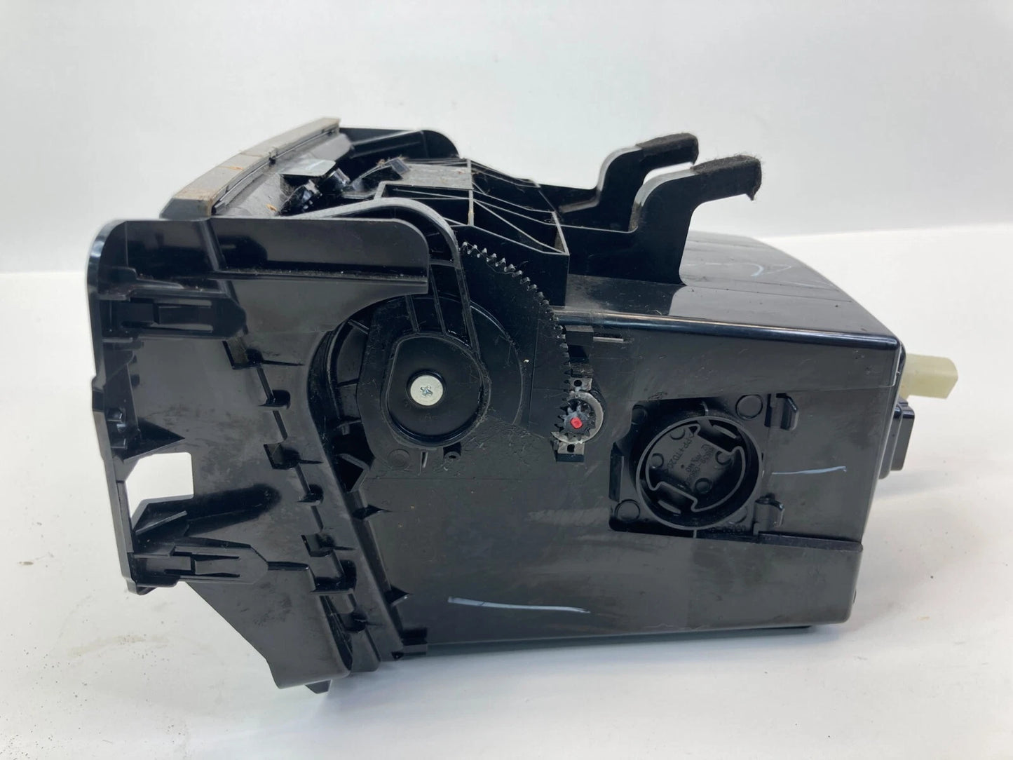 2007-2011 TOYOTA CAMRY CENTER CONSOLE STORAGE COMPARTMENT CUBBY 58804-06060 OEM