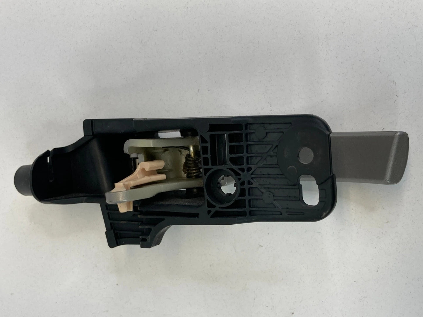 2007 2008 CHRYSLER SEBRING REAR RIGHT SIDE INNER DOOR HANDLE 1FV24TRMAA OEM
