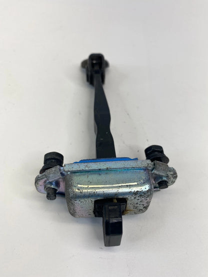 2010-2013 KIA SOUL FRONT RIGHT PASSENGER SIDE DOOR CHECK STOP STOPPER DETENT OEM