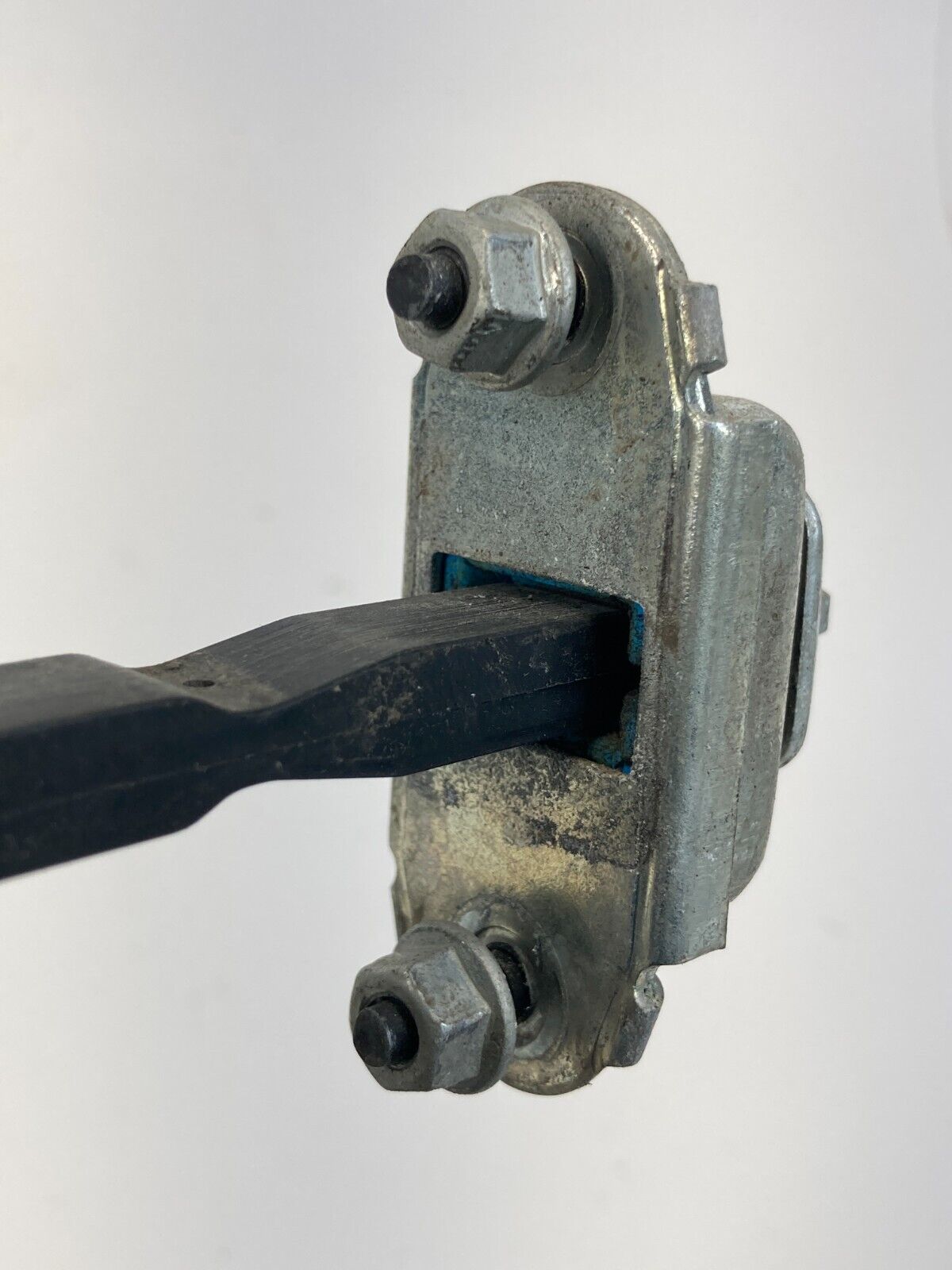 2006-2011 Ford Focus Sedan Door Check Stop Stopper Detent 6S4AA23500