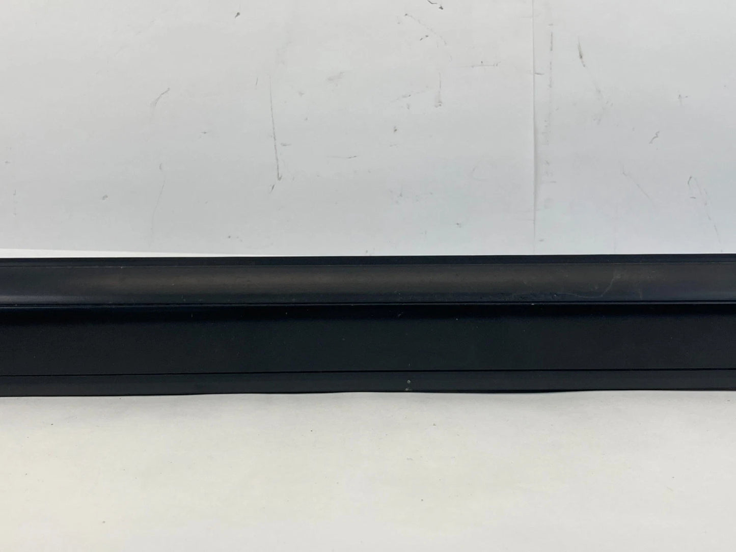 2007-2014 FORD EXPEDITION FRONT LEFT DRIVER DOOR MOLDING W/ KEYLESS ENTRY PAD