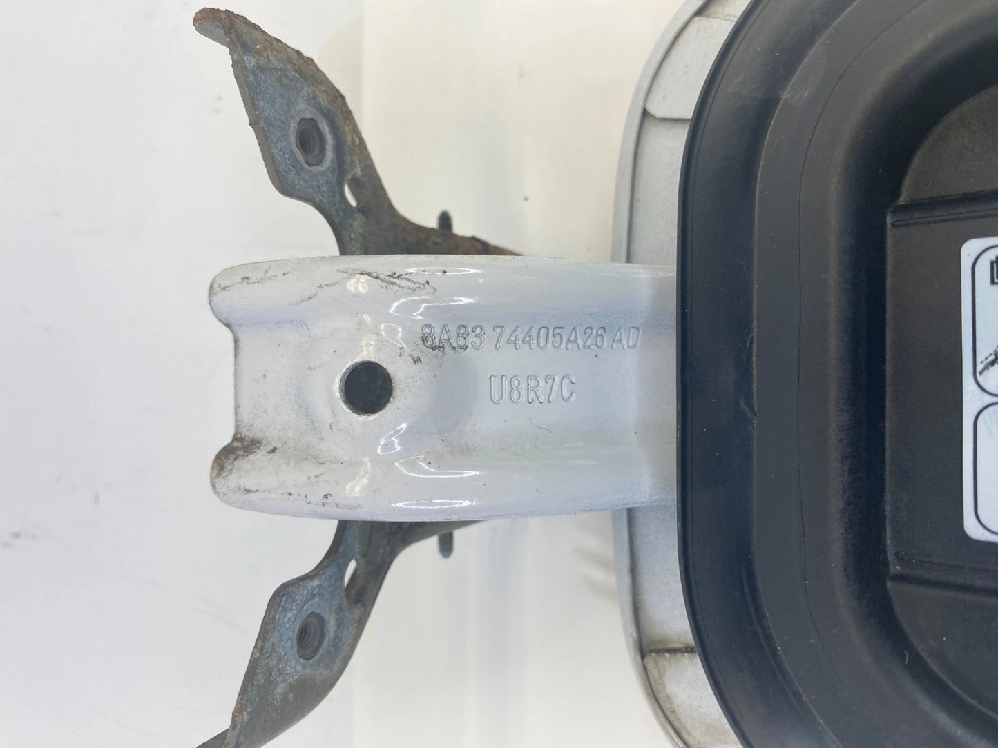 2009-2019 FORD FLEX FUEL TANK FILLER DOOR GAS LID ASSY 8A8374405A26AD OEM