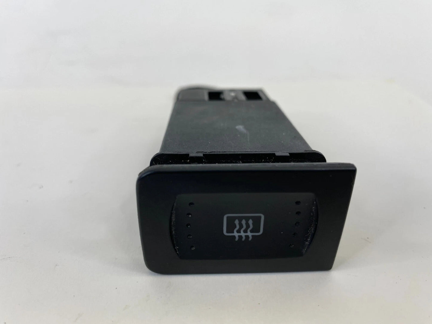 01-05 VOLKSWAGEN JETTA 06-09 GTI REAR WINDOW DEFROSTER SWITCH BUTTON 1J0959621D