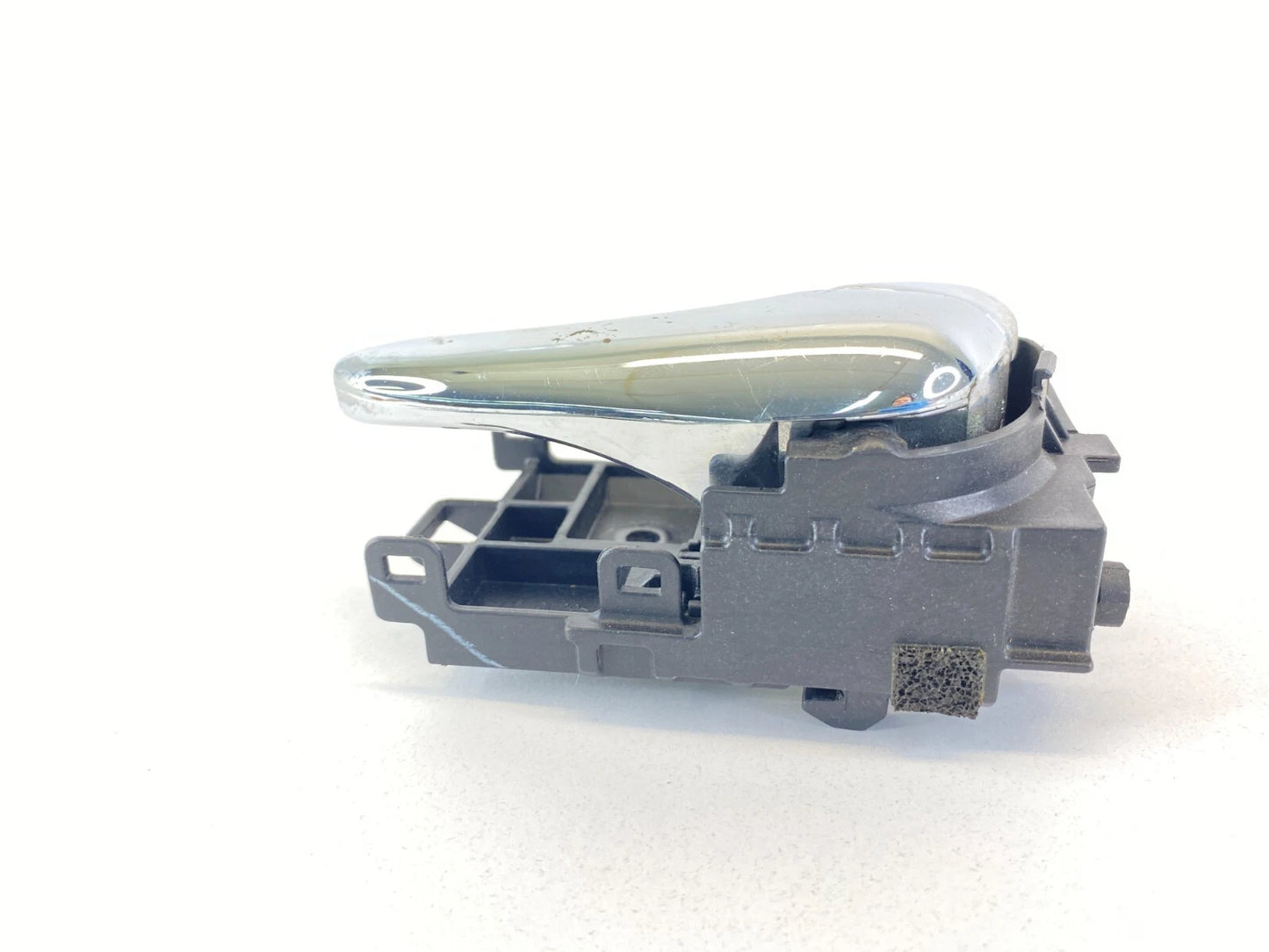 2000 2001 NISSAN MAXIMA FRONT RIGHT PASSENGER SIDE INTERIOR DOOR HANDLE OEM