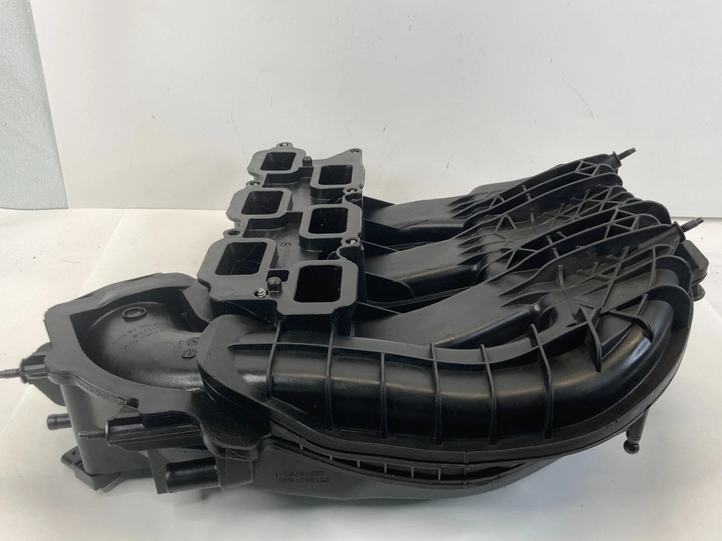 11-20 DODGE JEEP CHRYSLER TOWN & COUNTRY 3.6L INTAKE MANIFOLD UPPER PLENUM OEM