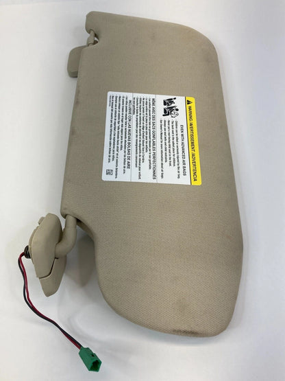 2013-2019 FORD TAURUS RIGHT SIDE SUNVISOR PASSENGER SUN VISOR ILLUMINATED BEIGE