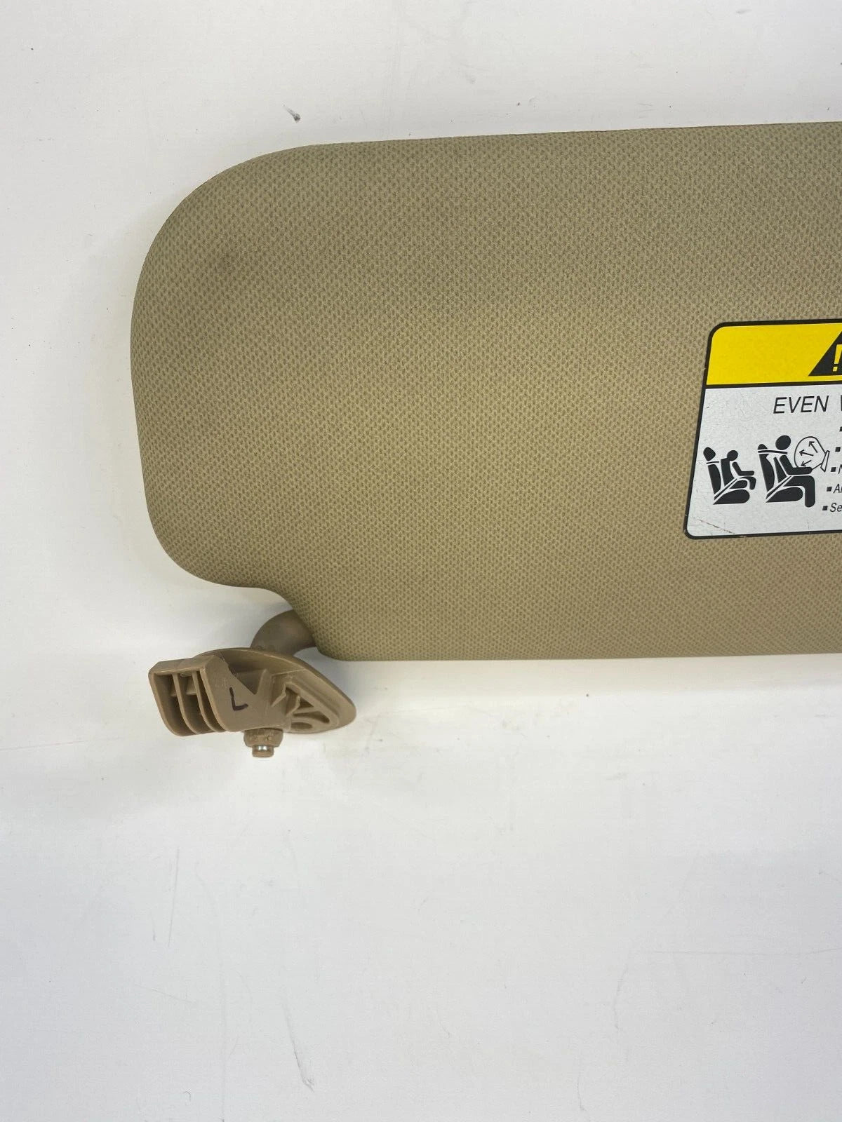 2011-2013 HYUNDAI ELANTRA FRONT LEFT SIDE SUNVISOR SUN VISOR SHADE W/ MIRROR OEM