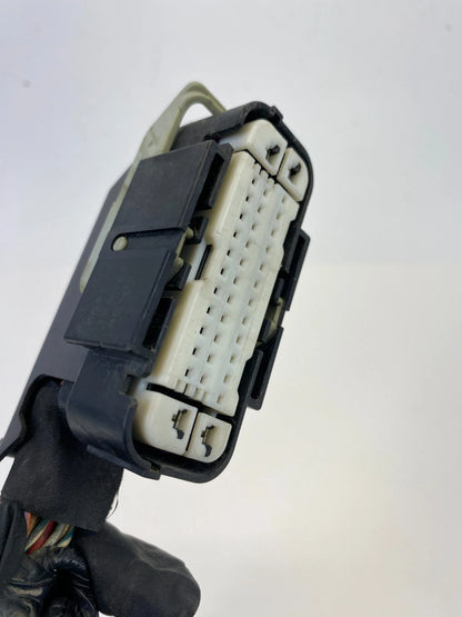 2010-2012 FORD TAURUS 3.5L AWD ABS ANTI LOCK BRAKE PUMP PLUG CONNECTOR OEM