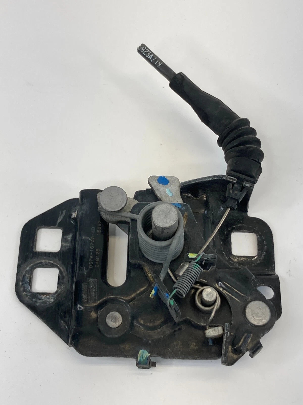 2013-2020 FORD FUSION FRONT RIGHT HOOD LOCK LATCH RELEASE ACTUATOR DS7A-16700-AD